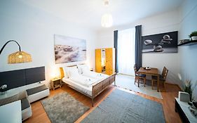 Free Parking Charlie'S Residence - 2Sep Room, Ac, Fast Wifi, Tv